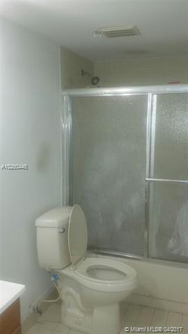 Undisclosed, Hialeah, FL 33015 photo 4