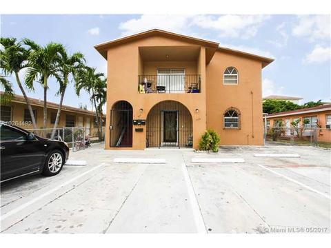 437 E 23rd St, Hialeah, FL 33013 photo 1