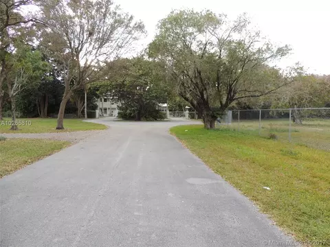6775 SW 102 Ter, Pinecrest, FL 33156 photo 5