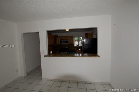 373 E 51st St, Hialeah, FL 33013 photo 7