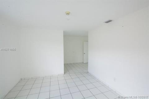 373 E 51st St, Hialeah, FL 33013 photo 11