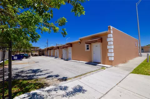 1500 E 4th Ave, Hialeah, FL 33010 photo 4