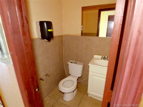 1500 E 4th Ave, Hialeah, FL 33010 photo 37