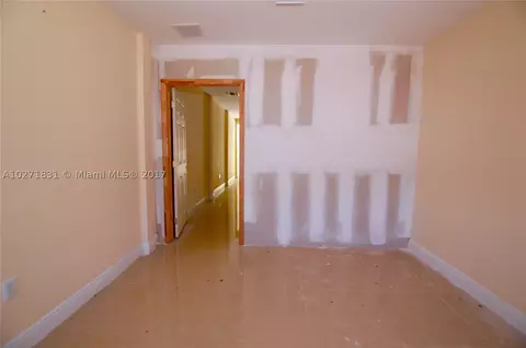 1500 E 4th Ave, Hialeah, FL 33010 photo 11