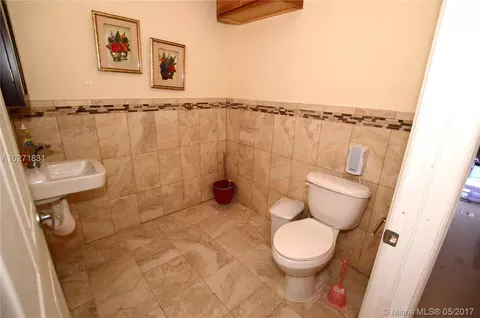 1500 E 4th Ave, Hialeah, FL 33010 photo 7
