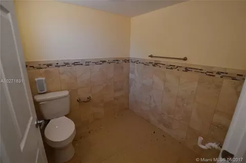 1500 E 4th Ave, Hialeah, FL 33010 photo 11