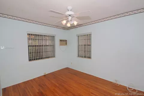2215 Tequesta Ln, Miami, FL 33133 photo 12