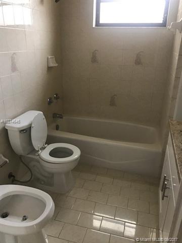 Undisclosed, Hialeah, FL 33015 photo 13