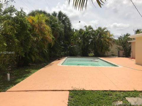 Undisclosed, Hialeah, FL 33015 photo 16