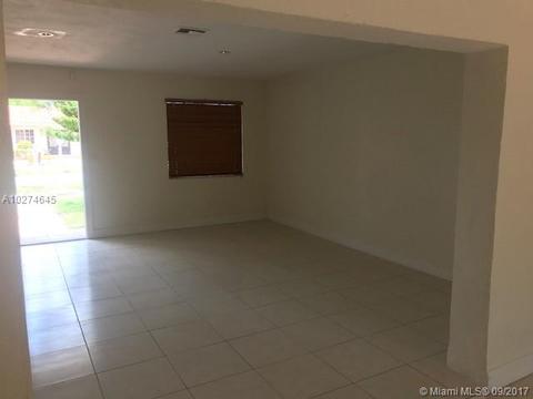 Undisclosed, Hialeah, FL 33015 photo 5
