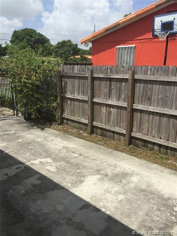 483 E 52nd St, Hialeah, FL 33013 photo 21