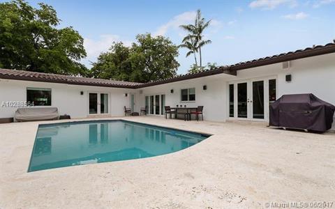 4725 Riviera Dr, Miami, FL 33146 photo 18