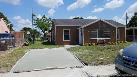 841 SE 2nd Pl, Hialeah, FL 33010 photo 1