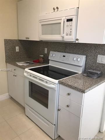 841 SE 2nd Pl, Hialeah, FL 33010 photo 8