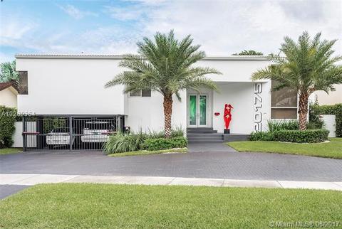 20175 NE 25th Ave, Miami, FL 33180 photo 1