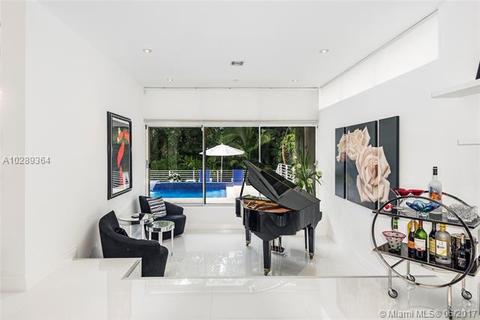 20175 NE 25th Ave, Miami, FL 33180 photo 7