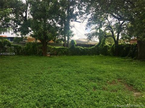 351 E 38 St, Hialeah, FL 33013 photo 12