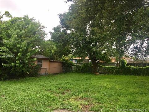 351 E 38 St, Hialeah, FL 33013 photo 11