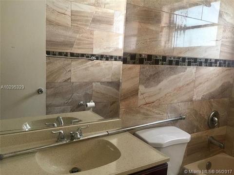 351 E 38 St, Hialeah, FL 33013 photo 6