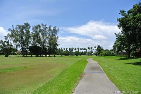 19701 E Saint Andrews Dr, Hialeah, FL 33015 photo 10