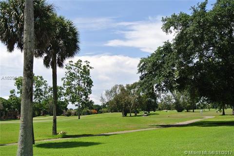 19701 E Saint Andrews Dr, Hialeah, FL 33015 photo 9