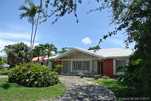 19701 E Saint Andrews Dr, Hialeah, FL 33015 photo 1