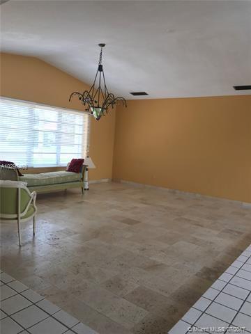 19701 E Saint Andrews Dr, Hialeah, FL 33015 photo 19