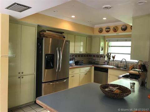 19701 E Saint Andrews Dr, Hialeah, FL 33015 photo 22