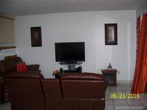 3845 W 10th Dr, Hialeah, FL 33012 photo 9