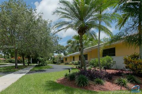 13151 SW 72nd Ave, Pinecrest, FL 33156 photo 2