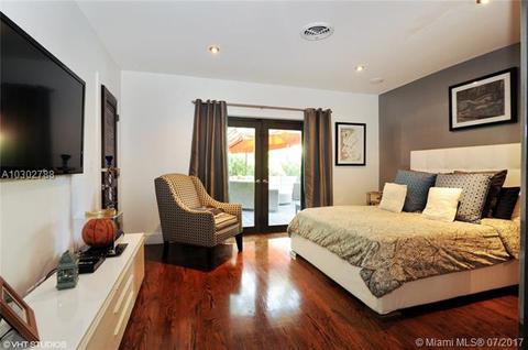 905 Hardee Rd, Coral Gables, FL 33146 photo 8