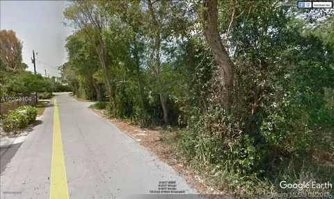 463 Lime Dr, Other, FL 33037 photo 42