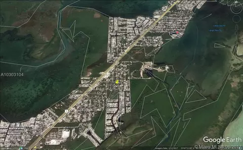 463 Lime Dr, Other, FL 33037 photo 6