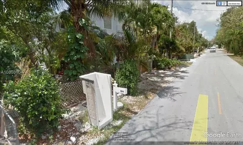 463 Lime Dr, Other, FL 33037 photo 45