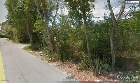 463 Lime Dr, Other, FL 33037 photo 47