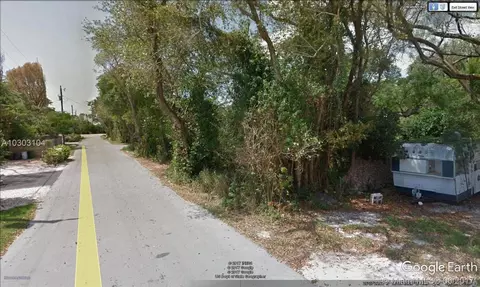 463 Lime Dr, Other, FL 33037 photo 46