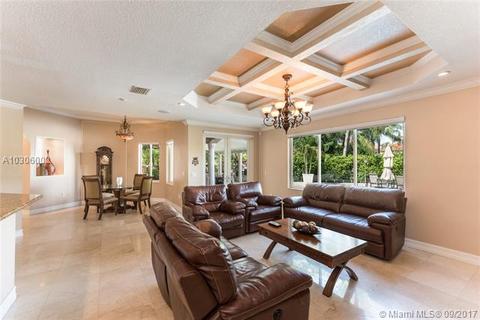 16222 NW 79th Ave, Miami Lakes, FL 33016 photo 13