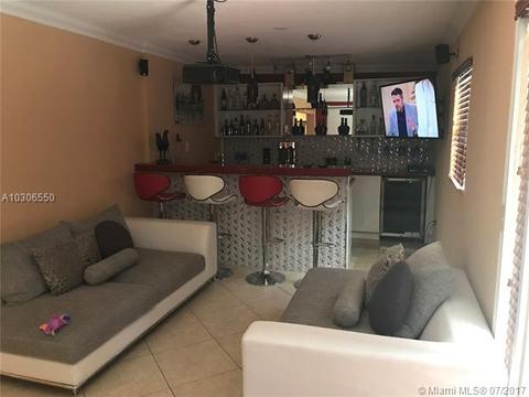 1398 W 80th St, Hialeah, FL 33014 photo 6