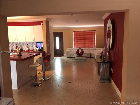 1398 W 80th St, Hialeah, FL 33014 photo 3