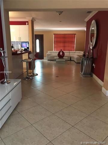 1398 W 80th St, Hialeah, FL 33014 photo 4