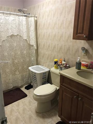 580 E 47th St, Hialeah, FL 33013 photo 10