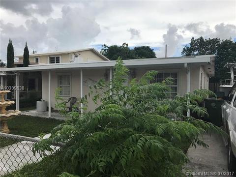 580 E 47th St, Hialeah, FL 33013 photo 2