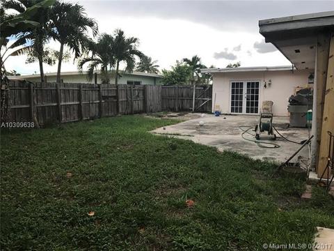 580 E 47th St, Hialeah, FL 33013 photo 13