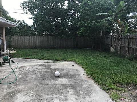 580 E 47th St, Hialeah, FL 33013 photo 14