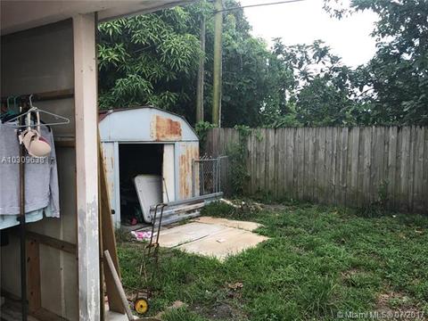 580 E 47th St, Hialeah, FL 33013 photo 12