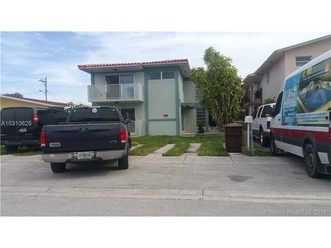 466 E 31st St, Hialeah, FL 33013 photo 1