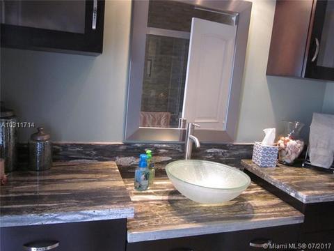 8230 Menteith Ter, Miami Lakes, FL 33016 photo 14