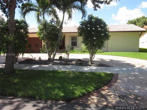 8230 Menteith Ter, Miami Lakes, FL 33016 photo 10