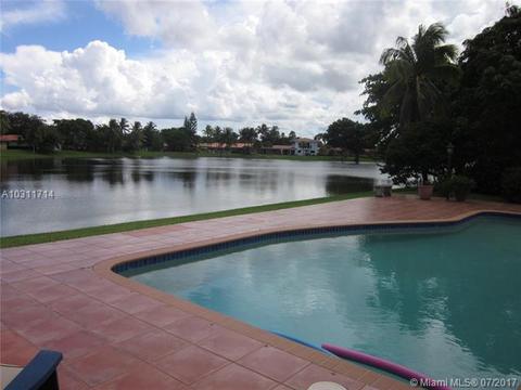 8230 Menteith Ter, Miami Lakes, FL 33016 photo 24
