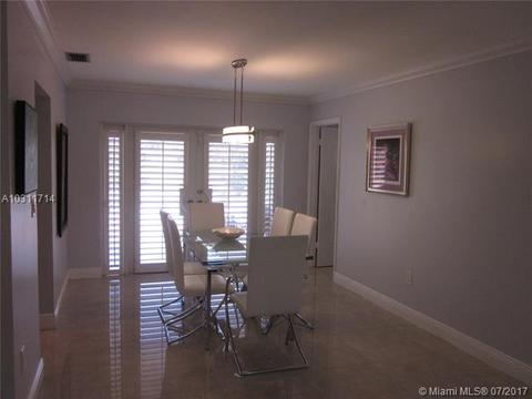 8230 Menteith Ter, Miami Lakes, FL 33016 photo 3